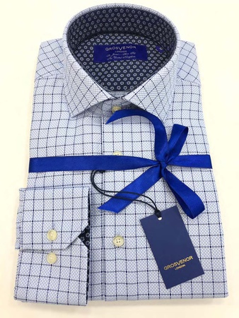 Erkeklerin gömlekleri