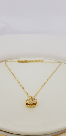 Ожерелье из библейской стали