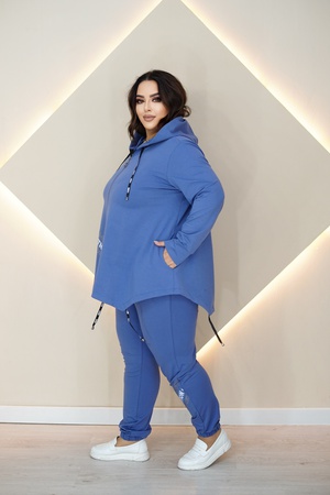 Брючный костюм-9447