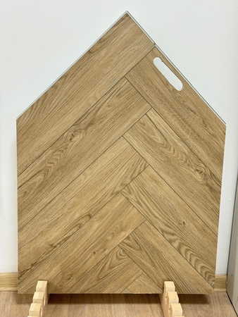 Кварц-виниловый SPC ламинат 43 класс, замковый, QQR, Дуб Античный