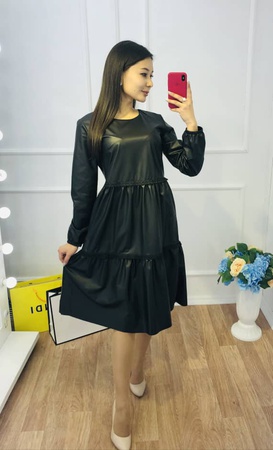 Плать из Кожи