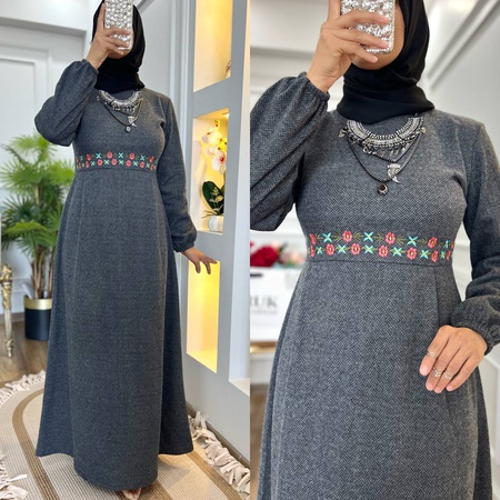 Трикотажные платья