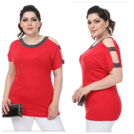 Блузка с открытыми плечами