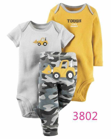 Üç parçalı set, pantolon artı iki bodysuits