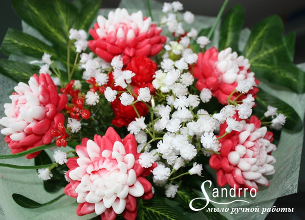 Soap Bouquet Red Asters