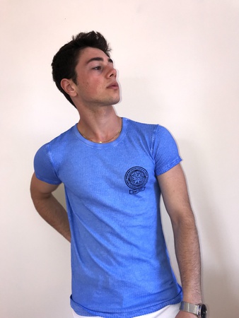 МОДЕЛЬ 2094 МУЖСКАЯ ФУТБОЛКА С ПРИНТОМ