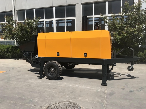 Стационарный бетононасос передвижной прицепной HBTS40-13-60R