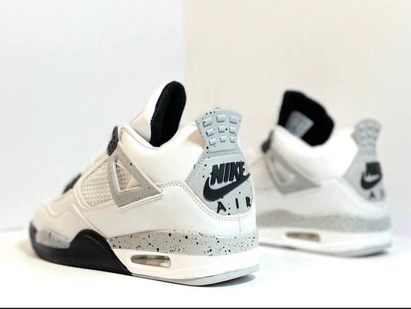 Найк Джордан ретро 4