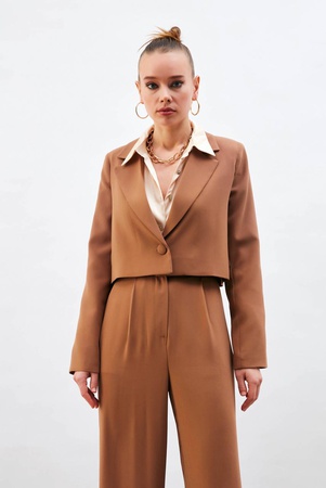 kadın takım elbise