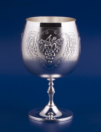 Серебряный бокал для коньяка "Виноградная лоза"