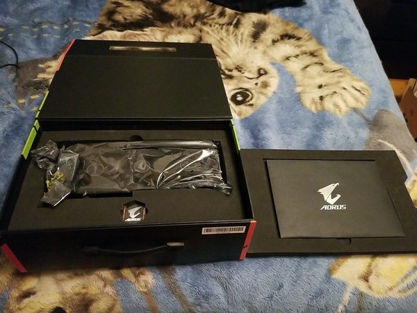 GIGABYTE AORUS GeForce RTX 3090 XTREME WATERFORCE