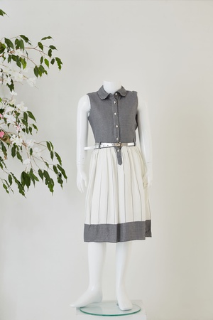 Платье без рукавов