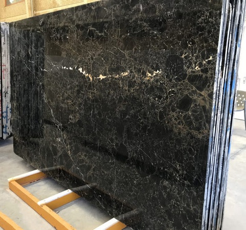 Мраморная плита