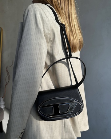 Женская черная сумка