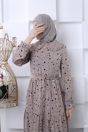 Платье с рюшками