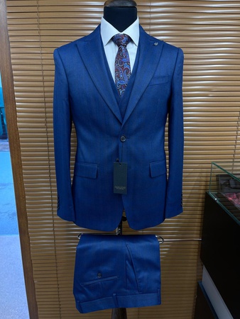 Üç Parçalı Takım 11922