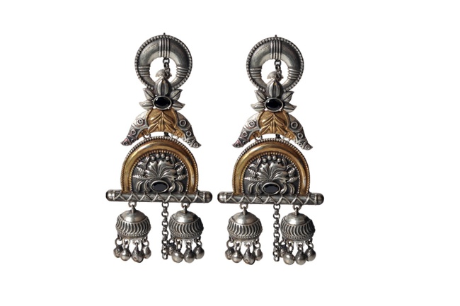 КРАСИВЫЕ ДЛИННЫЕ ОКИСЛЕННЫЕ СЕРЬГИ-ЛЮСТРЫ С ДЖУМКАМИ