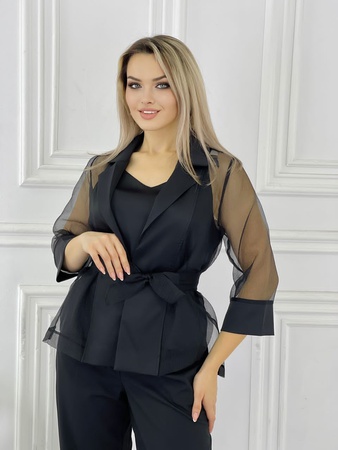 Костюм-блузка из ткани органза