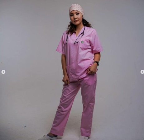 Костюм медицинский женский рубашка и брюки с карманами медицинская одежда для женщин спецодежда