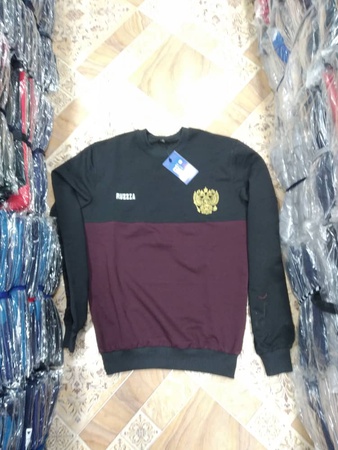 Толстовки, футболки, свитшоты, и тд