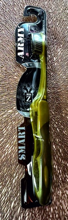 Зубная щетка "ДОРОЖНАЯ" с фиксацией