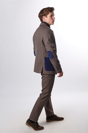 Костюм с замшевыми вставками