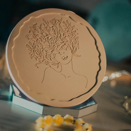 高强度石膏制成的支架