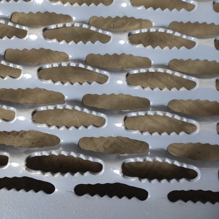 Galvanized Iron Safety Grating