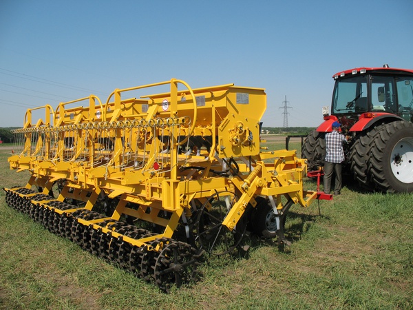 مجمع البذر 4 وحدات