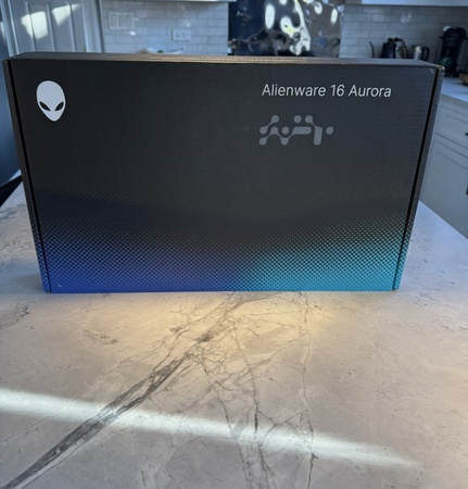 New Sealed Alienware 16X Aurora AC16251 Gaming Laptop Ultra 9 RTX 5060 32GB 1TB