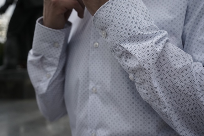 NOON koleksiyonu erkek gömlekleri