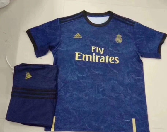 Футбольные формы для взрослых