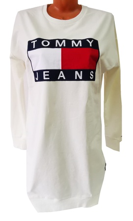 Tunik, bayan elbisesi