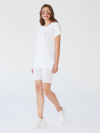 Футболка оверсайз с вышивкой