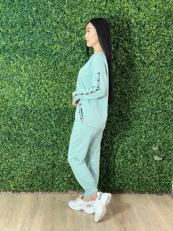 Kadınlar için spor giyim