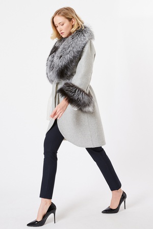 Двустороннее кашемировое пальто / воротник и манжеты Пальто из лисьего меха - свободный крой