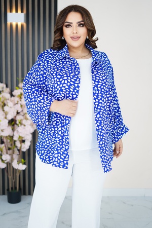 Костюм-тройка