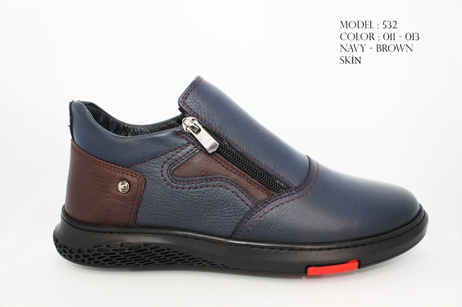 КРОССОВКИ И БОТИНКИ