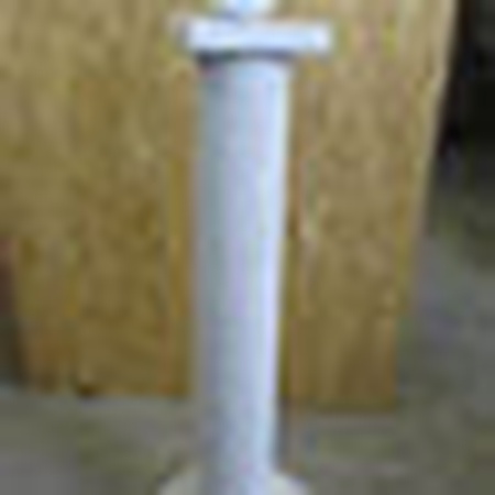 GÜÇLENDİRİLMİŞ BETONDAN KOLON KLASİK BEYAZ