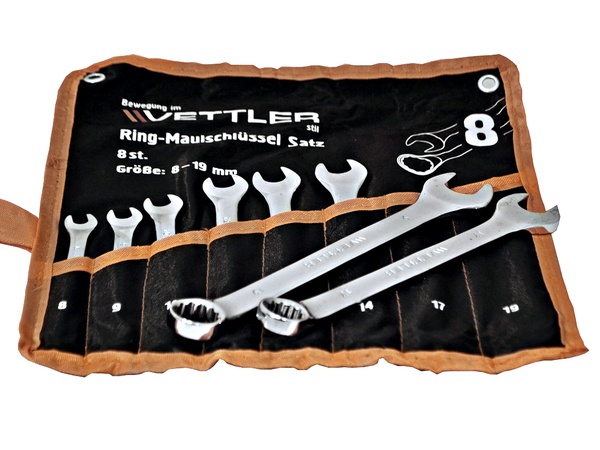 Наборы инструментов в ассортименте