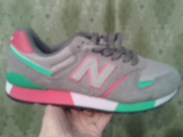 кроссовки брендовые