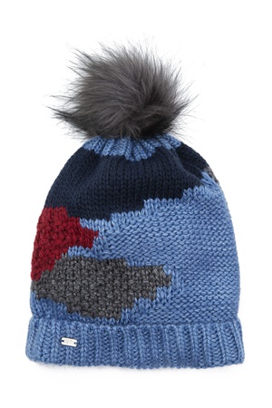 Женская шапка с помпоном