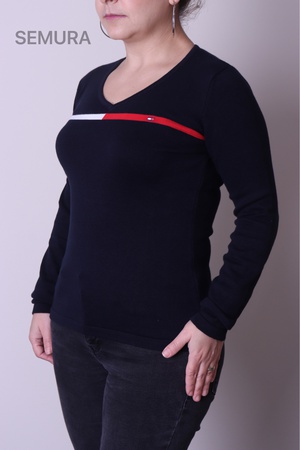 Базовый свитер