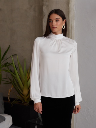 Блузка с защипами по горловине sd1638