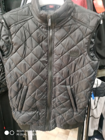 Sleeveless shirt. sport suit