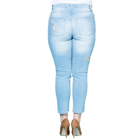 Büyük Beden Nakışlı Spor Kot Pantolon