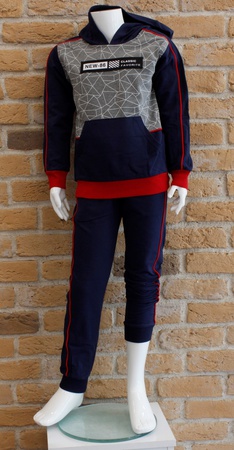 KAPŞONLU EŞOFMAN TAKIM