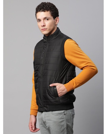 ГОРИЗОНТАЛЬНАЯ СТЕГАНАЯ КУРТКА