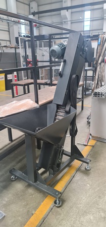 Конвейер для металлолома