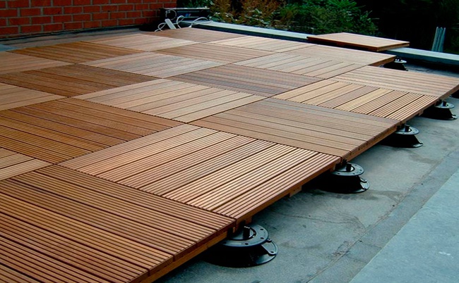 Садовый паркет (ясень, клен) TileWood 300х300х20